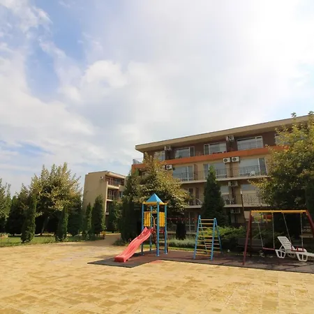 Holiday-orchid Menada