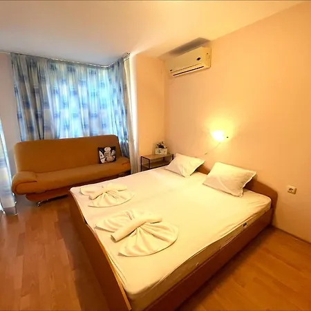 Holiday-orchid Menada Apartmán *