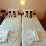 Apartment Holiday-orchid Menada Slantschew brjag